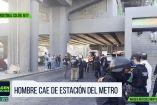 Hombre cae desde una estación de Metrorrey 