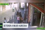 Capturan a mujer que agredía a transeúntes en Monterrey