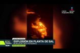Tres personas murieron y una más resultó lesionada luego de que esta tarde un pozo de salmuera con #diésel, explotó y provocó un incendio en la planta de sal de PMV Minera en Jáltipan, #Veracruz. El gobierno del estado informó que no hay riesgo inminente.

#NoticiasConNachoLozano
#NoticiasImagen 

¡Como nadie en la noche! #ImagenNoticias con Nacho Lozano de lunes a viernes a las 10:30 pm en el 3.1 #ImagenTelevisión. 

Visita nuestro sitio Web: http://bit.ly/2nT2Wz5 

Síguenos en nuestras redes: 
Instagram: @imagentvnoticias 
Tiktok: @imagennoticias 
X: @ImagenNoticias_ 
Facebook: https://www.facebook.com/ImagenTVNoticias/ 

Aquí encontrarás la mejor información nacional e internacional de Imagen Noticias con Francisco Zea, Paola Rojas, Crystal Mendivil y Nacho Lozano.
