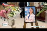 El cuerpo de la estudiante #KarlaMargarita Pérez Jiménez fue sepultado en el panteón Jardines del Tiempo en #Irapuato, #Guanajuato, tras ser despedido por familiares, amigos y ciudadanos.

#NoticiasImagen

Síguenos en nuestras redes:

Instagram: https://www.instagram.com/imagentvgdl/
TikTok: https://www.tiktok.com/@imagennoticias
Twitter: https://twitter.com/ImagenTVGDL
Facebook: https://www.facebook.com/ImagenTVGDL/
Visita nuestro sitio Web: https://www.imagentv.com/guadalajara

Mantente siempre informado con las noticias sobre los acontecimientos más importantes a nivel nacional con Carolina Martínez.

¡Déjanos tus comentarios, da like, comparte y suscríbete!