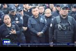 Al menos 385 elementos de la Policía Municipal de Cuernavaca, Morelos, se manifestaron para exigir que su salario sea homologado de acuerdo con lo que marca la ley: deberían recibir 17 mil pesos al mes y solo reciben 10 mil.

#LoDijoZea #NoticiasImagen