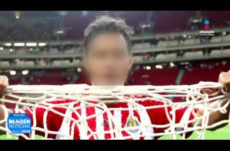 A casi un año de su detención por presunto abuso sexual infantil agravado, el exfutbolista Omar "N" sigue en el Penal de #PuenteGrande sin fecha para su audiencia intermedia.

#NoticiasImagen

Síguenos en nuestras redes:

Instagram: https://www.instagram.com/imagentvgdl/
TikTok: https://www.tiktok.com/@imagennoticias
Twitter: https://twitter.com/ImagenTVGDL
Facebook: https://www.facebook.com/ImagenTVGDL/
Visita nuestro sitio Web: https://www.imagentv.com/guadalajara

Mantente siempre informado con las noticias sobre los acontecimientos más importantes a nivel nacional con Erick Breguer.

¡Déjanos tus comentarios, da like, comparte y suscríbete!