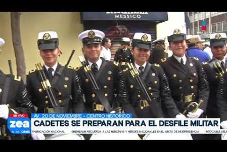 Estos jóvenes integrantes del Centro de Estudios Navales en Ciencias de la Salud participarán por primera vez en el Desfile Militar 2026. Desde Av. 20 de Noviembre, en el Centro Histórico de la CDMX, Raúl Flores Martínez nos trae todos los detalles:
