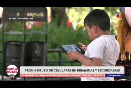 El INEGI reporta que los jóvenes en México pasan en promedio seis horas al día frente al celular. Sin embargo, ya está publicado en el DOF el acuerdo que regula el uso de celulares en primarias y secundarias.
