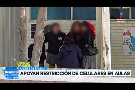 Padres de familia respaldan la prohibición de celulares en las escuelas de México. 

No te pierdas Imagen Noticias Monterrey con Brenda Cavazos de lunes a viernes por Imagen Televisión Monterrey.

Síguenos en nuestras redes
Instagram: https://www.instagram.com/imagentvmonterrey/
Twitter: https://twitter.com/ImagenTVMTY
Facebook: https://www.facebook.com/ImagenTVMTY/

Mantente siempre informado con las noticias sobre los acontecimientos más importantes a nivel nacional con Claudia Ovalle y Brenda Cavazos.


¡Dale like y suscríbete!