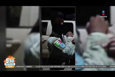 Militares fueron señalados por ciudadanos de beber alcohol y amenazarlos, esto ocurrió en Sonora cuando habitantes los confrontaron luego de que presuntamente intentaron llevarse a dos trabajadores de una llantera sin justificación alguna. 

#NoticiasImagen #ImagenNoticias530 Visita nuestro sitio web: http://www.imagentv.com

No te pierdas Imagen Noticias 5:30 con Marlene Stahl, Nuria Gil y Adriana Treviño de lunes a viernes por Imagen Televisión.

TikTok 5:30: https://www.tiktok.com/@imagennoticias530 
TikTok Noticias: https://www.tiktok.com/@imagennoticias

Instagram 5:30: https://www.instagram.com/imagennoticias530 
Instagram Noticias: https://www.instagram.com/imagentvnoticias/

X 5:30: https://x.com/imagen530 
X Noticias: https://twitter.com/ImagenNoticias_
X Televisión: https://twitter.com/ImagenTVMex
 
Facebook Noticias: https://www.facebook.com/ImagenTVNoticias
 
Aquí encontrarás la mejor información nacional e internacional de Imagen Noticias con Francisco Zea, Nacho Lozano, Crystal Mendivil, Enrique Sánchez y Paola Rojas.