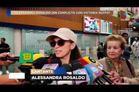Alessandra Rosaldo fue contundente al hablar de su relación con Victoria Ruffo, luego de ser cuestionada por los comentarios que hizo sobre el cuerpo de los hijos. La cantante aseguró: “Yo predico con el ejemplo” y dejó clara su postura ante la polémica.

#DePrimeraManoTV
No te pierdas lo mejor del espectáculo de lunes a viernes De Primera Mano a las 3 p.m. con Gustavo Adolfo Infante, Addis Tuñón, Érika González y Lalo Carrillo por Imagen Televisión.

Visita también nuestra página: www.imagentv.com

▶️Programas completos: https://www.youtube.com/playlist?list=PLYnzMSw5fD7QoZlVNdIIdKqNpah_LS1R0
▶️Recopilación Especiales: https://www.youtube.com/playlist?list=PLYnzMSw5fD7RNZbEDMZ5q0349p-yeUEqm
▶️ Invitados De Primera Mano: https://www.youtube.com/playlist?list=PLYnzMSw5fD7QR3p02rRedi-ZorW3R2NZy

Síguenos en:
TikTok: https://www.tiktok.com/@deprimeramanoitv
Instagram: https://www.instagram.com/deprimeramanoitv/
Facebook: https://www.facebook.com/DePrimeraManoImagenTV
X: https://twitter.com/deprimeramano


O en las redes de Imagen Televisión
Facebook: https://www.facebook.com/ImagenTVMex
Twitter: https://twitter.com/ImagenTVMex
Instagram: https://www.instagram.com/imagentvmex/
TikTok: https://www.tiktok.com/@imagentv