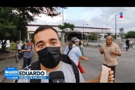 Vecinos de la Col. El Sauz y zonas aledañas volvieron a manifestarse de manera drástica sobre el cruce de Avenida Colón y Torres Bodet, provocando el bloqueo del servicio en la Línea 1 del #TrenLigero.

#NoticiasImagen

Síguenos en nuestras redes:

Instagram: https://www.instagram.com/imagentvgdl/
TikTok: https://www.tiktok.com/@imagennoticias
Twitter: https://twitter.com/ImagenTVGDL
Facebook: https://www.facebook.com/ImagenTVGDL/
Visita nuestro sitio Web: https://www.imagentv.com/guadalajara

Mantente siempre informado con las noticias sobre los acontecimientos más importantes a nivel nacional con Erick Breguer.

¡Déjanos tus comentarios, da like, comparte y suscríbete!
