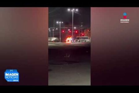 Autoridades municipales de Pesquería desplegaron un operativo contra un grupo de motociclistas ruidosos, llevándose 6 unidades. 

No te pierdas Imagen Noticias Monterrey con Brenda Cavazos de lunes a viernes por Imagen Televisión Monterrey.

Síguenos en nuestras redes
Instagram: https://www.instagram.com/imagentvmonterrey/
Twitter: https://twitter.com/ImagenTVMTY
Facebook: https://www.facebook.com/ImagenTVMTY/

Mantente siempre informado con las noticias sobre los acontecimientos más importantes a nivel nacional con Claudia Ovalle y Brenda Cavazos.


¡Dale like y suscríbete!