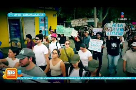 La situación por la mala calidad del agua en #Guadalajara provocó que ayer cerca de 10 mil personas protestaran para exigir soluciones ante las fallas en el suministro.

#NoticiasImagen #ImagenNoticias530 Visita nuestro sitio web: http://www.imagentv.com

No te pierdas Imagen Noticias 5:30 con Marlene Stahl, Nuria Gil y Adriana Treviño de lunes a viernes por Imagen Televisión.

TikTok 5:30: https://www.tiktok.com/@imagennoticias530 
TikTok Noticias: https://www.tiktok.com/@imagennoticias

Instagram 5:30: https://www.instagram.com/imagennoticias530 
Instagram Noticias: https://www.instagram.com/imagentvnoticias/

X 5:30: https://x.com/imagen530 
X Noticias: https://twitter.com/ImagenNoticias_
X Televisión: https://twitter.com/ImagenTVMex
 
Facebook Noticias: https://www.facebook.com/ImagenTVNoticias
 
Aquí encontrarás la mejor información nacional e internacional de Imagen Noticias con Francisco Zea, Nacho Lozano, Crystal Mendivil, Enrique Sánchez y Paola Rojas.