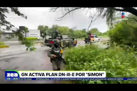 El huracán #Simón avanza como categoría tres y amenaza con provocar lluvias torrenciales, fuertes rachas de viento y oleaje elevado en Jalisco, Michoacán, Nayarit y Sinaloa.

#LoDijoZea #NoticiasImagen #ImagenNoticias 

Visita nuestro sitio web: http://www.imagentv.com

No te pierdas Imagen Noticias con Francisco Zea de lunes a viernes en punto de las 6:30 am por Imagen Televisión.

TikTok: https://www.tiktok.com/@imagennoticias

Instagram Imagen Noticias con Francisco Zea: https://www.instagram.com/imagenzea 
Instagram: https://www.instagram.com/imagentvnoticias/

X Imagen Noticias con Francisco Zea: https://x.com/imagenZea 
X Noticias: https://twitter.com/ImagenNoticias_
X Televisión: https://twitter.com/ImagenTVMex 
 
Facebook Imagen Noticias con Francisco Zea: https://www.facebook.com/ImagenZea/ 
Facebook: https://www.facebook.com/ImagenTVNoticias
 
Aquí encontrarás la mejor información nacional e internacional de Imagen Noticias con Francisco Zea, Nacho Lozano, Crystal Mendivil, Enrique Sánchez y Paola Rojas.