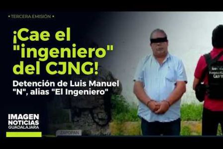 Un operativo conjunto de la SEDENA, Guardia Nacional y la FGR derivó en la detención de Luis Manuel "N", alias "El Ingeniero", en la Col. Jardines Vallarta, en #Zapopan.

Síguenos en nuestras redes:

#NoticiasImagen

Instagram: https://www.instagram.com/imagentvgdl/
TikTok: https://www.tiktok.com/@imagennoticias
Twitter: https://twitter.com/ImagenTVGDL
Facebook: https://www.facebook.com/ImagenTVGDL/
Visita nuestro sitio Web: https://www.imagentv.com/guadalajara

Mantente siempre informado con las noticias sobre los acontecimientos más importantes a nivel nacional con Ricardo Camarena.

¡Déjanos tus comentarios, da like, comparte y suscríbete!