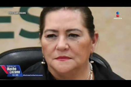 ¿Saldrá el "Clan Taddei" del #INE? Tras la salida de #GuadalupeTaddei, renunciaron tres altos mandos en medio de las acusaciones de corrupción. La red habría favorecido con contratos al empresario José Alfredo Casillas, quien organizaba viajes y fiestas para funcionarios del INE. 

#NoticiasConNachoLozano
#NoticiasImagen 

¡Como nadie en la noche! #ImagenNoticias con Nacho Lozano de lunes a viernes a las 10:30 pm en el 3.1 #ImagenTelevisión. 

Visita nuestro sitio Web: http://bit.ly/2nT2Wz5 

Síguenos en nuestras redes: 
Instagram: @imagentvnoticias 
Tiktok: @imagennoticias 
X: @ImagenNoticias_ 
Facebook: https://www.facebook.com/ImagenTVNoticias/ 

Aquí encontrarás la mejor información nacional e internacional de Imagen Noticias con Francisco Zea, Paola Rojas, Crystal Mendivil y Nacho Lozano.