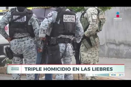 La Fiscalía del Estado indaga el asesinato de dos hombres y una mujer cuyos cuerpos fueron localizados con impactos de bala y armas de fuego empuñadas al interior de una vivienda sobre la calle Miguel Hidalgo, al cruce con Niños Héroes, en la Col. Las Liebres de San Pedro #Tlaquepaque.

#NoticiasImagen

Síguenos en nuestras redes:

Instagram: https://www.instagram.com/imagentvgdl/
TikTok: https://www.tiktok.com/@imagennoticias
Twitter: https://twitter.com/ImagenTVGDL
Facebook: https://www.facebook.com/ImagenTVGDL/
Visita nuestro sitio Web: https://www.imagentv.com/guadalajara

Mantente siempre informado con las noticias sobre los acontecimientos más importantes a nivel nacional con Carolina Martínez.

¡Déjanos tus comentarios, da like, comparte y suscríbete!