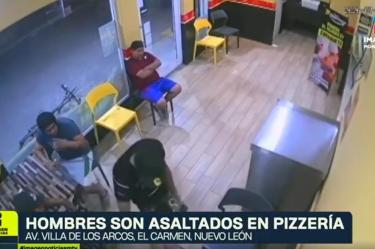 Atraco en la pizzería: así robaron celulares en El Carmen