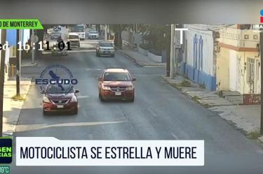 Motociclista se estrella y muere en Monterrey 