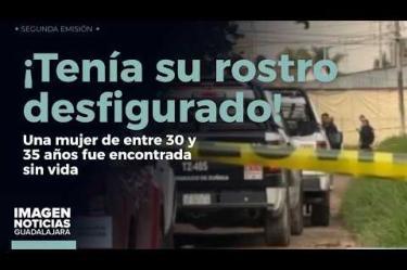 Una mujer de entre 30 y 35 años fue encontrada sin vida con el rostro desfigurado tras un ataque con objeto contundente en el cruce de las calles San Carlos y Lázaro Cárdenas, en la colonia Santa Cruz del Valle, #Tlajomulco.
#NoticiasImagen
Síguenos en nuestras redes:
Instagram: https://www.instagram.com/imagentvgdl/
TikTok: https://www.tiktok.com/@imagennoticias
Twitter: https://twitter.com/ImagenTVGDL
Facebook: https://www.facebook.com/ImagenTVGDL/
Visita nuestro sitio Web: https://www.imagentv.com/guadalajara
Mantente siempre informado con las noticias sobre los acontecimientos más importantes a nivel nacional con Carolina Martínez.
¡Déjanos tus comentarios, da like, comparte y suscríbete!