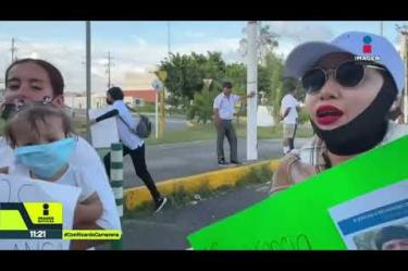 A una semana de la desaparición de Alan Osiel Zaragoza, Jorge Daniel Camacho, Dilan Federico Ramírez y José Carlos González, sus familiares salieron a las calles de #Zapopan portando sus fotografías para exigir celeridad a las autoridades en las labores de búsqueda.
Síguenos en nuestras redes:
#NoticiasImagen
Instagram: https://www.instagram.com/imagentvgdl/
TikTok: https://www.tiktok.com/@imagennoticias
Twitter: https://twitter.com/ImagenTVGDL
Facebook: https://www.facebook.com/ImagenTVGDL/
Visita nuestro sitio Web: https://www.imagentv.com/guadalajara
Mantente siempre informado con las noticias sobre los acontecimientos más importantes a nivel nacional con Ricardo Camarena.
¡Déjanos tus comentarios, da like, comparte y suscríbete!