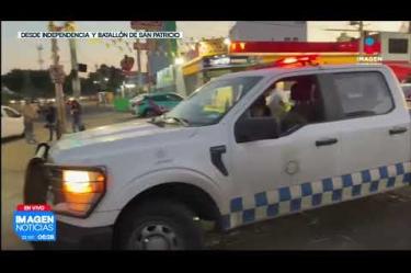 Un percance vehicular por alcance entre dos automotores blancos se registró sobre la Calzada Independencia, al cruce con la Av. Batallón de San Patricio, provocando complicaciones a la circulación en sentido hacia el Periférico.

#NoticiasImagen

Síguenos en nuestras redes:

Instagram: https://www.instagram.com/imagentvgdl/
TikTok: https://www.tiktok.com/@imagennoticias
Twitter: https://twitter.com/ImagenTVGDL
Facebook: https://www.facebook.com/ImagenTVGDL/
Visita nuestro sitio Web: https://www.imagentv.com/guadalajara

Mantente siempre informado con las noticias sobre los acontecimientos más importantes a nivel nacional con Erick Breguer.

¡Déjanos tus comentarios, da like, comparte y suscríbete!