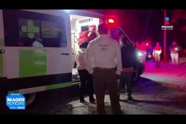 Un exmilitar de la tercera edad resultó gravemente herido tras ser atacado con un arma blanca durante un intento de asalto en las canchas del Parque Luis Quintanar, en el municipio de #Tonalá.

#NoticiasImagen

Síguenos en nuestras redes:

Instagram: https://www.instagram.com/imagentvgdl/
TikTok: https://www.tiktok.com/@imagennoticias
Twitter: https://twitter.com/ImagenTVGDL
Facebook: https://www.facebook.com/ImagenTVGDL/
Visita nuestro sitio Web: https://www.imagentv.com/guadalajara

Mantente siempre informado con las noticias sobre los acontecimientos más importantes a nivel nacional con Erick Breguer.

¡Déjanos tus comentarios, da like, comparte y suscríbete!
