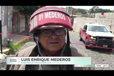 La ruptura de una tubería provocó la evacuación preventiva de cerca de 20 viviendas y planteles educativos cercanos en un área donde se ejecutaban obras sobre la vía pública. Paramédicos y bomberos acudieron al lugar para atender la emergencia y resguardar la zona, confirmando que no se registraron personas lesionadas ni intoxicadas.
#NoticiasImagen
Síguenos en nuestras redes:
Instagram: https://www.instagram.com/imagentvgdl/
TikTok: https://www.tiktok.com/@imagennoticias
Twitter: https://twitter.com/ImagenTVGDL
Facebook: https://www.facebook.com/ImagenTVGDL/
Visita nuestro sitio Web: https://www.imagentv.com/guadalajara
Mantente siempre informado con las noticias sobre los acontecimientos más importantes a nivel nacional con Carolina Martínez.
¡Déjanos tus comentarios, da like, comparte y suscríbete!