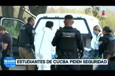 Pese a la implementación de medidas preventivas por parte de las autoridades tras el hallazgo sin vida de la estudiante Karla Margarita el pasado 16 de septiembre, estudiantes del Centro Universitario de Ciencias Biológicas y Agropecuarias (#CUCBA) reportan continuar percibiendo un ambiente de constante inseguridad.
#NoticiasImagen
Síguenos en nuestras redes:
Instagram: https://www.instagram.com/imagentvgdl/
TikTok: https://www.tiktok.com/@imagennoticias
Twitter: https://twitter.com/ImagenTVGDL
Facebook: https://www.facebook.com/ImagenTVGDL/
Visita nuestro sitio Web: https://www.imagentv.com/guadalajara
Mantente siempre informado con las noticias sobre los acontecimientos más importantes a nivel nacional con Erick Breguer.
¡Déjanos tus comentarios, da like, comparte y suscríbete!