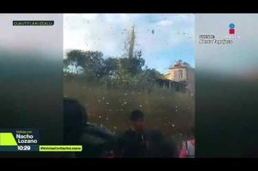 Así explotó un vehículo que transportaba pirotecnia en San Francisco Tepojaco, un pueblo ubicado en el municipio de Cuautitlán Izcalli, en el #Edomex. Un menor de edad murió y 6 personas se encuentran heridas. 

#NoticiasConNachoLozano
#NoticiasImagen 

¡Como nadie en la noche! #ImagenNoticias con Nacho Lozano de lunes a viernes a las 10:30 pm en el 3.1 #ImagenTelevisión. 

Visita nuestro sitio Web: http://bit.ly/2nT2Wz5 

Síguenos en nuestras redes: 
Instagram: @imagentvnoticias 
Tiktok: @imagennoticias 
X: @ImagenNoticias_ 
Facebook: https://www.facebook.com/ImagenTVNoticias/ 

Aquí encontrarás la mejor información nacional e internacional de Imagen Noticias con Francisco Zea, Paola Rojas, Crystal Mendivil y Nacho Lozano.