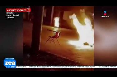 ¡Imágenes sensibles! En Ocosingo, Chiapas, una pareja fue linchada por habitantes de la comunidad de Las Tacitas porque presuntamente practicaban brujería, les rociaron gasolina y les prendieron fuego.