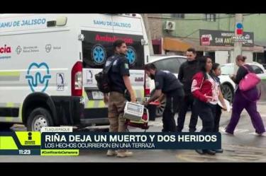 Una riña dentro de una terraza para eventos en Tlaquepaque dejó un hombre muerto y dos personas heridas. La víctima tenía 36 años y trabajaba como velador del lugar; autoridades investigan lo ocurrido.
Síguenos en nuestras redes:
Instagram: https://www.instagram.com/imagentvgdl/
TikTok: https://www.tiktok.com/@imagennoticias
Twitter: https://twitter.com/ImagenTVGDL
Facebook: https://www.facebook.com/ImagenTVGDL/
Visita nuestro sitio Web: https://www.imagentv.com/guadalajara
Mantente siempre informado con las noticias sobre los acontecimientos más importantes a nivel nacional con Ricardo Camarena y Carolina Martínez.
¡Déjanos tus comentarios, da like, comparte y suscríbete!