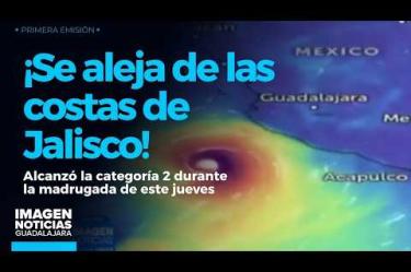 El #HuracánRachel alcanzó la categoría 2 durante la madrugada de este jueves, registrando vientos sostenidos de 155 km/h mientras se ubica a 390 kilómetros al suroeste de Cabo Corrientes.