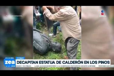 Es el momento en el que un grupo de extrabajadores disidentes del Sindicato Mexicano de Electricistas decapitaron y orinaron una estatua del expresidente Felipe Calderón en Los Pinos.