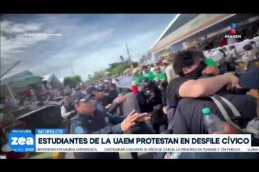 De esta forma fue como estudiantes de la Universidad Autónoma del Estado de Morelos (#UAEM) irrumpieron en el Desfile Cívico Militar por el natalicio de José María Morelos y Pavón para exigir mayores condiciones de seguridad para la comunidad universitaria.
#NoticiasImagen #LoDijoZea #ImagenNoticias
Visita nuestro sitio web: http://www.imagentv.com
No te pierdas Imagen Noticias con Francisco Zea de lunes a viernes en punto de las 6:30 am por Imagen Televisión.
TikTok: https://www.tiktok.com/@imagennoticias
Instagram Imagen Noticias con Francisco Zea: https://www.instagram.com/imagenzea
Instagram: https://www.instagram.com/imagentvnoticias/
X Imagen Noticias con Francisco Zea: https://x.com/imagenZea
X Noticias: https://twitter.com/ImagenNoticias_
X Televisión: https://twitter.com/ImagenTVMex
Facebook Imagen Noticias con Francisco Zea: https://www.facebook.com/ImagenZea/
Facebook: https://www.facebook.com/ImagenTVNoticias
Aquí encontrarás la mejor información nacional e internacional de Imagen Noticias con Francisco Zea, Nacho Lozano, Crystal Mendivil, Enrique Sánchez y Paola Rojas.