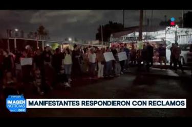 Tras más de cinco horas de bloqueo sobre Av. Colón, la presencia de policías estatales apostados frente a los manifestantes provocó momentos de alta tensión e indignación por parte de los vecinos.
#NoticiasImagen
Síguenos en nuestras redes:
Instagram: https://www.instagram.com/imagentvgdl/
TikTok: https://www.tiktok.com/@imagennoticias
Twitter: https://twitter.com/ImagenTVGDL
Facebook: https://www.facebook.com/ImagenTVGDL/
Visita nuestro sitio Web: https://www.imagentv.com/guadalajara
Mantente siempre informado con las noticias sobre los acontecimientos más importantes a nivel nacional con Erick Breguer.
¡Déjanos tus comentarios, da like, comparte y suscríbete!