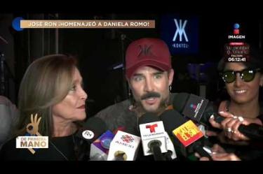 José Ron rompió el silencio visiblemente al borde del llanto durante el emotivo homenaje que le rindió a Daniela Romo, abriendo su corazón ante las cámaras para dedicarle unas palabras llenas de admiración y revelar el profundo impacto profesional y humano que la querida artista ha dejado en su vida tras compartir escenario.
#DePrimeraManoTV
No te pierdas lo mejor del espectáculo de lunes a viernes De Primera Mano a las 3 p.m. con Gustavo Adolfo Infante, Addis Tuñón, Érika González y Lalo Carrillo por Imagen Televisión.
Visita también nuestra página: www.imagentv.com
▶️Programas completos: https://www.youtube.com/playlist?list=PLYnzMSw5fD7QoZlVNdIIdKqNpah_LS1R0
▶️Recopilación Especiales: https://www.youtube.com/playlist?list=PLYnzMSw5fD7RNZbEDMZ5q0349p-yeUEqm
▶️ Invitados De Primera Mano: https://www.youtube.com/playlist?list=PLYnzMSw5fD7QR3p02rRedi-ZorW3R2NZy
Síguenos en:
TikTok: https://www.tiktok.com/@deprimeramanoitv
Instagram: https://www.instagram.com/deprimeramanoitv/
Facebook: https://www.facebook.com/DePrimeraManoImagenTV
X: https://twitter.com/deprimeramano
O en las redes de Imagen Televisión
Facebook: https://www.facebook.com/ImagenTVMex
Twitter: https://twitter.com/ImagenTVMex
Instagram: https://www.instagram.com/imagentvmex/
TikTok: https://www.tiktok.com/@imagentv