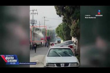 Una manguera se zafó de una pipa y comenzó a salir una nube blanca de gas, la cual se prendió provocando un flamazo la gasera la Guadalupana, en #Coacalco, #Edomex. Platicamos con vecinos y nos contaron cómo vivieron la explosión que terminó con más de 20 casas dañadas:
#NoticiasConNachoLozano
#NoticiasImagen
¡Como nadie en la noche! #ImagenNoticias con Nacho Lozano de lunes a viernes a las 10:30 pm en el 3.1 #ImagenTelevisión.
Visita nuestro sitio Web: http://bit.ly/2nT2Wz5
Síguenos en nuestras redes:
Instagram: @imagentvnoticias
Tiktok: @imagennoticias
X: @ImagenNoticias_
Facebook: https://www.facebook.com/ImagenTVNoticias/
Aquí encontrarás la mejor información nacional e internacional de Imagen Noticias con Francisco Zea, Paola Rojas, Crystal Mendivil y Nacho Lozano.