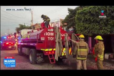 Un incendio registrado en la segunda planta de una finca ubicada sobre la calle Chimaltitlán, al cruce con la Av. Zapotlanejo en la Col. Jalisco, en #Tonalá, movilizó a bomberos municipales.
#NoticiasImagen
Síguenos en nuestras redes:
Instagram: https://www.instagram.com/imagentvgdl/
TikTok: https://www.tiktok.com/@imagennoticias
Twitter: https://twitter.com/ImagenTVGDL
Facebook: https://www.facebook.com/ImagenTVGDL/
Visita nuestro sitio Web: https://www.imagentv.com/guadalajara
Mantente siempre informado con las noticias sobre los acontecimientos más importantes a nivel nacional con Erick Breguer.
¡Déjanos tus comentarios, da like, comparte y suscríbete!