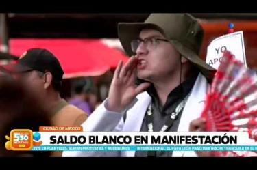Alrededor de 6 mil trabajadores del Instituto Mexicano del Seguro Social marcharon en las principales avenidas de la #CDMX para exigir un incremento salarial, la restitución de un régimen directo de pensiones y jubilaciones y la dotación continua de insumos y equipos.

#NoticiasImagen #ImagenNoticias530 

Visita nuestro sitio web: http://www.imagentv.com

No te pierdas Imagen Noticias 5:30 con Marlene Stahl, Nuria Gil y Adriana Treviño de lunes a viernes por Imagen Televisión.

TikTok 5:30: https://www.tiktok.com/@imagennoticias530 
TikTok Noticias: https://www.tiktok.com/@imagennoticias

Instagram 5:30: https://www.instagram.com/imagennoticias530 
Instagram Noticias: https://www.instagram.com/imagentvnoticias/

X 5:30: https://x.com/imagen530 
X Noticias: https://twitter.com/ImagenNoticias_
X Televisión: https://twitter.com/ImagenTVMex
 
Facebook Noticias: https://www.facebook.com/ImagenTVNoticias
 
Aquí encontrarás la mejor información nacional e internacional de Imagen Noticias con Francisco Zea, Nacho Lozano, Crystal Mendivil, Enrique Sánchez y Paola Rojas.