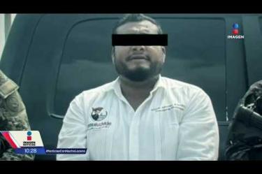 En un operativo sin disparos en #Jalisco, autoridades capturaron a Iván "N", "El Cromo", presunto líder de una célula del #CJNG que operaba en el Istmo de Tehuantepec, #Oaxaca. Contaba con órdenes de aprehensión por homicidio y era un objetivo prioritario. Esto se sabe de él: 

#NoticiasConNachoLozano
#NoticiasImagen 

¡Como nadie en la noche! #ImagenNoticias con Nacho Lozano de lunes a viernes a las 10:30 pm en el 3.1 #ImagenTelevisión. 

Visita nuestro sitio Web: http://bit.ly/2nT2Wz5 

Síguenos en nuestras redes: 
Instagram: @imagentvnoticias 
Tiktok: @imagennoticias 
X: @ImagenNoticias_ 
Facebook: https://www.facebook.com/ImagenTVNoticias/ 

Aquí encontrarás la mejor información nacional e internacional de Imagen Noticias con Francisco Zea, Paola Rojas, Crystal Mendivil y Nacho Lozano.