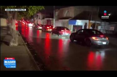 Múltiples reparaciones inconclusas dejadas por el SIAPA sobre la Av. Copalita, a la altura de Segunda Norte, en la Col. Copalita de #Zapopan, han provocado intenso tráfico y afectaciones mecánicas a automovilistas.
