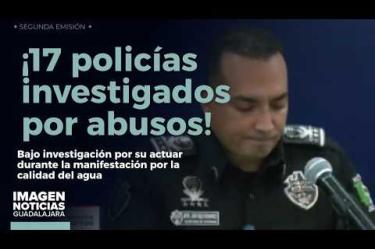 El secretario de Seguridad de #Jalisco, Juan Pablo Hernández, confirmó que 17 elementos policiales se encuentran bajo investigación por su actuar durante la manifestación por la calidad del agua del pasado 11 de octubre frente a #CasaJalisco.