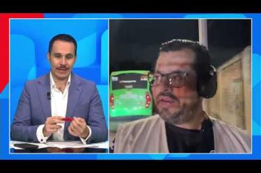Automovilistas que transitan por las calles Guadalajara y Camino Antiguo a Tesistán, en #Zapopan, solicitaron la intervención urgente de Servicios Públicos Municipales ante la presencia de un socavón de gran tamaño.