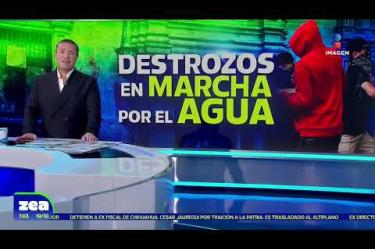 Encapuchados agredieron a reporteros y manifestantes, lanzaron petardos y bombas molotov y causaron destrozos durante la segunda marcha por el agua contaminada en Guadalajara. Decenas de personas marcharon del Ángel de la Independencia al Zócalo de la CDMX en apoyo a las protestas.
#LoDijoZea #NoticiasImagen #ImagenNoticias
Visita nuestro sitio web: http://www.imagentv.com
No te pierdas Imagen Noticias con Francisco Zea de lunes a viernes en punto de las 6:30 am por Imagen Televisión.
TikTok: https://www.tiktok.com/@imagennoticias
Instagram Imagen Noticias con Francisco Zea: https://www.instagram.com/imagenzea
Instagram: https://www.instagram.com/imagentvnoticias/
X Imagen Noticias con Francisco Zea: https://x.com/imagenZea
X Noticias: https://twitter.com/ImagenNoticias_
X Televisión: https://twitter.com/ImagenTVMex
Facebook Imagen Noticias con Francisco Zea: https://www.facebook.com/ImagenZea/
Facebook: https://www.facebook.com/ImagenTVNoticias
Aquí encontrarás la mejor información nacional e internacional de Imagen Noticias con Francisco Zea, Nacho Lozano, Crystal Mendivil, Enrique Sánchez y Paola Rojas.