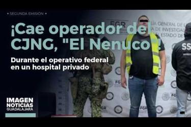 El sujeto detenido durante el operativo federal en un hospital privado de la Col. Jardines de Guadalupe, en #Zapopan, fue identificado como Arturo Enrique Guillén García, alias "El Nenuco", "Quique" o "El Secre".
#NoticiasImagen
Síguenos en nuestras redes:
Instagram: https://www.instagram.com/imagentvgdl/
TikTok: https://www.tiktok.com/@imagennoticias
Twitter: https://twitter.com/ImagenTVGDL
Facebook: https://www.facebook.com/ImagenTVGDL/
Visita nuestro sitio Web: https://www.imagentv.com/guadalajara
Mantente siempre informado con las noticias sobre los acontecimientos más importantes a nivel nacional con Carolina Martínez.
¡Déjanos tus comentarios, da like, comparte y suscríbete!