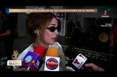 Camila Sodi explota de furia frente a las cámaras al ser cuestionada sobre la sentencia de los secuestradores de su madre, Ernestina Sodi, perdiendo los estribos ante la insistencia de la prensa e indignándose por el manejo mediático de la trágica pesadilla que marcó para siempre a su familia.
#DePrimeraManoTV
No te pierdas lo mejor del espectáculo de lunes a viernes De Primera Mano a las 3 p.m. con Gustavo Adolfo Infante, Addis Tuñón, Érika González y Lalo Carrillo por el canal 3 en Imagen Televisión.
Visita también nuestra página: www.imagentv.com
▶️Programas completos: https://www.youtube.com/playlist?list=PLYnzMSw5fD7QoZlVNdIIdKqNpah_LS1R0
▶️Recopilación Especiales: https://www.youtube.com/playlist?list=PLYnzMSw5fD7RNZbEDMZ5q0349p-yeUEqm
▶️ Invitados De Primera Mano: https://www.youtube.com/playlist?list=PLYnzMSw5fD7QR3p02rRedi-ZorW3R2NZy
Síguenos en:
TikTok: https://www.tiktok.com/@deprimeramanoitv
Instagram: https://www.instagram.com/deprimeramanoitv/
Facebook: https://www.facebook.com/DePrimeraManoImagenTV
X: https://twitter.com/deprimeramano
O en las redes de Imagen Televisión
Facebook: https://www.facebook.com/ImagenTVMex
Twitter: https://twitter.com/ImagenTVMex
Instagram: https://www.instagram.com/imagentvmex/
TikTok: https://www.tiktok.com/@imagentv