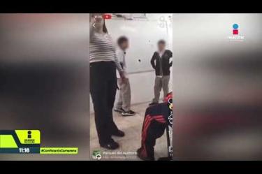 Padres de familia de la Secundaria Técnica 140, en Zapopan, exigieron explicaciones tras difundirse un video de peleas entre alumnos dentro del salón de clases, presuntamente organizadas por una maestra.
