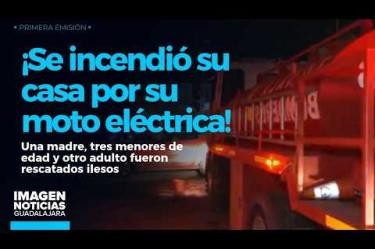 Una madre, tres menores de edad y otro adulto fueron rescatados ilesos durante la madrugada de este miércoles tras registrarse un voraz incendio al interior de su vivienda, ubicada en el cruce de las calles Jilguero y Paseo del Águila Pescadora, en el Fracc. Quintas El Paraíso, en el municipio de #Tonalá.
#NoticiasImagen
Síguenos en nuestras redes:
Instagram: https://www.instagram.com/imagentvgdl/
TikTok: https://www.tiktok.com/@imagennoticias
Twitter: https://twitter.com/ImagenTVGDL
Facebook: https://www.facebook.com/ImagenTVGDL/
Visita nuestro sitio Web: https://www.imagentv.com/guadalajara
Mantente siempre informado con las noticias sobre los acontecimientos más importantes a nivel nacional con Erick Breguer.
¡Déjanos tus comentarios, da like, comparte y suscríbete!