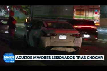 Un aparatoso accidente automovilístico se registró sobre la Carretera a Chapala, a la altura de la Col. La Duraznera, en el municipio de San Pedro #Tlaquepaque, involucrando a una camioneta y un automóvil particular en color blanco.
#NoticiasImagen
Síguenos en nuestras redes:
Instagram: https://www.instagram.com/imagentvgdl/
TikTok: https://www.tiktok.com/@imagennoticias
Twitter: https://twitter.com/ImagenTVGDL
Facebook: https://www.facebook.com/ImagenTVGDL/
Visita nuestro sitio Web: https://www.imagentv.com/guadalajara
Mantente siempre informado con las noticias sobre los acontecimientos más importantes a nivel nacional con Erick Breguer.
¡Déjanos tus comentarios, da like, comparte y suscríbete!
