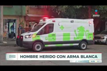 Un hombre de entre 45 y 50 años en aparente situación de calle resultó gravemente herido tras ser atacado con un picahielo en el cruce de la Av. Enrique Díaz de León y la calle Primavera, en la Col. Del Fresno de #Guadalajara.
#NoticiasImagen
Síguenos en nuestras redes:
Instagram: https://www.instagram.com/imagentvgdl/
TikTok: https://www.tiktok.com/@imagennoticias
Twitter: https://twitter.com/ImagenTVGDL
Facebook: https://www.facebook.com/ImagenTVGDL/
Visita nuestro sitio Web: https://www.imagentv.com/guadalajara
Mantente siempre informado con las noticias sobre los acontecimientos más importantes a nivel nacional con Carolina Martínez.
¡Déjanos tus comentarios, da like, comparte y suscríbete!
