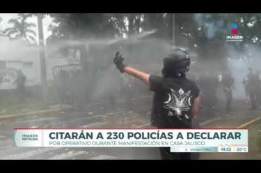 La Secretaría de Seguridad de #Jalisco confirmó que 230 elementos estatales comparecerán ante la Dirección de Asuntos Internos para determinar responsabilidades durante el operativo del pasado 11 de octubre, cuando ciudadanos se manifestaron por la mala calidad del agua.

#NoticiasImagen

Síguenos en nuestras redes:

Instagram: https://www.instagram.com/imagentvgdl/
TikTok: https://www.tiktok.com/@imagennoticias
Twitter: https://twitter.com/ImagenTVGDL
Facebook: https://www.facebook.com/ImagenTVGDL/
Visita nuestro sitio Web: https://www.imagentv.com/guadalajara

Mantente siempre informado con las noticias sobre los acontecimientos más importantes a nivel nacional con Carolina Martínez.

¡Déjanos tus comentarios, da like, comparte y suscríbete!
