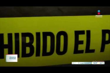 Un hombre armado fue detenido por la Policía de #Guadalajara tras una persecución que concluyó con un choque en el cruce de las calles Cisne y Fresno, en la Col. Del Fresno.

#NoticiasImagen

Síguenos en nuestras redes:

Instagram: https://www.instagram.com/imagentvgdl/
TikTok: https://www.tiktok.com/@imagennoticias
Twitter: https://twitter.com/ImagenTVGDL
Facebook: https://www.facebook.com/ImagenTVGDL/
Visita nuestro sitio Web: https://www.imagentv.com/guadalajara

Mantente siempre informado con las noticias sobre los acontecimientos más importantes a nivel nacional con Carolina Martínez.

¡Déjanos tus comentarios, da like, comparte y suscríbete!